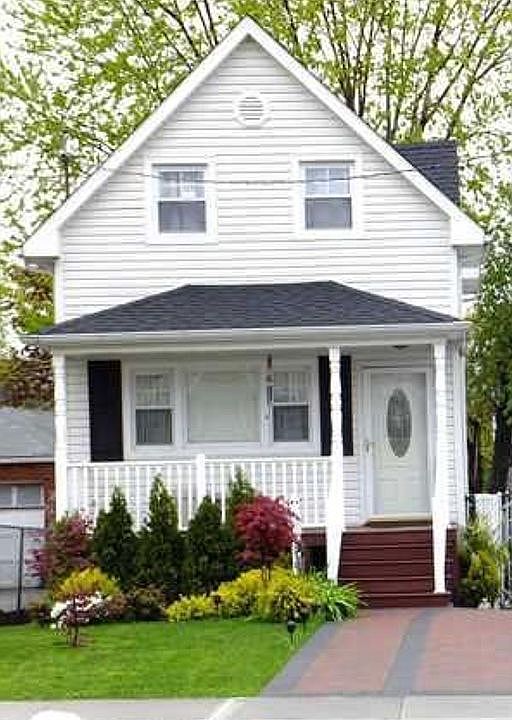 1st image of 278 Bradley Ave