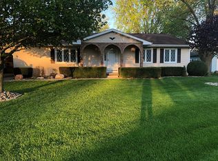104 Peggy Dee Dr, Blue Mound, IL