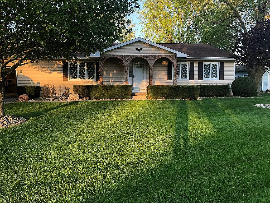 104 Peggy Dee Dr photo 1