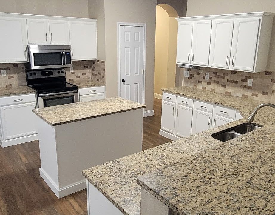 1st image of 324 Teakwood Ln