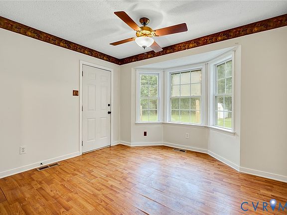 5th image of 13275 Bent Creek Rd