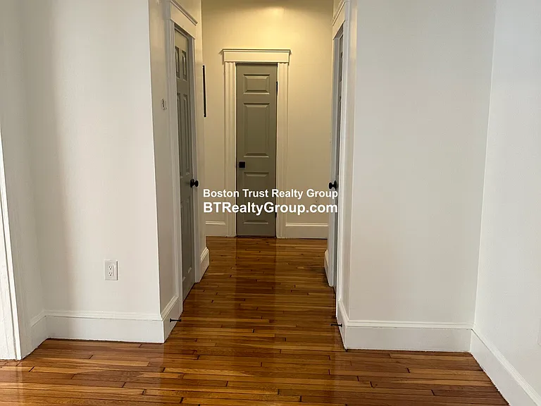 22 Hosmer St #1 — Photo 9