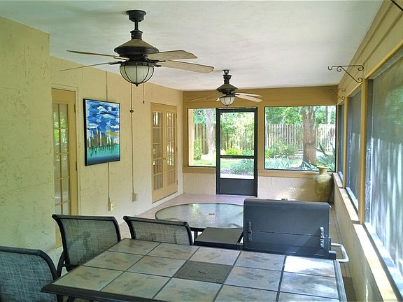 3rd image of 6217 Yosemite Dr