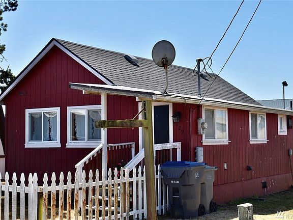 3rd image of 2129 Nyhus Ave