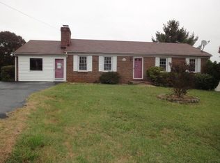 105 Maple Hills Dr, Lynchburg, VA 24502