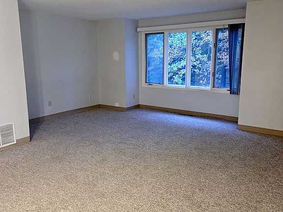 4th image of 52 Merrimack Drive #47