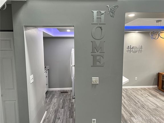 4th image of 1065 Bay Harbour Cir