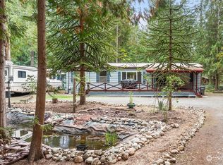 70 N Hamahama Dr E, Hoodsport, WA