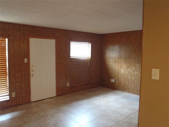 5th image of 11613 Agua Dulce Creek Dr