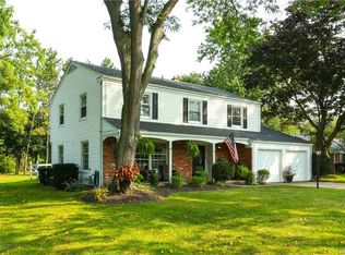 341 Riverview Dr, Youngstown, NY 14174