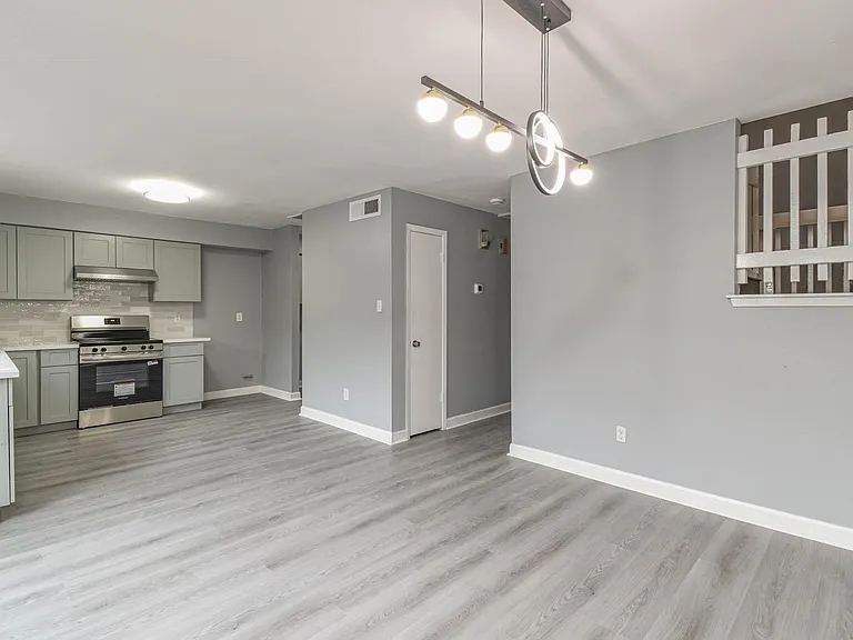 12543 Wellington Park Dr — Photo 10