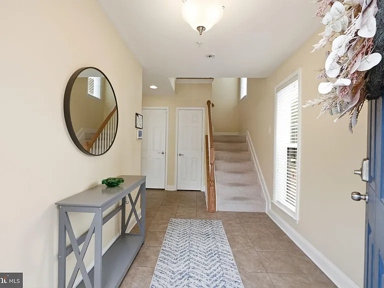 820 Ryan St — Photo 25
