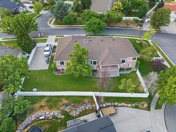 4th image of 1156 W Park Palisade Dr