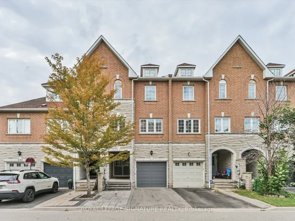587 Candlestick Cir, Mississauga, ON L4Z 0B3