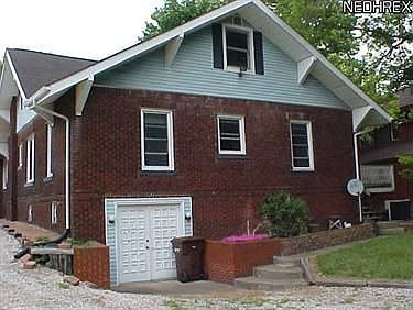 3rd image of 5566 Louisville St