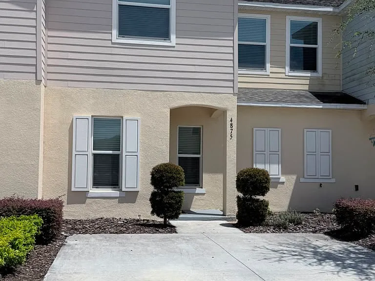 4875 Coral Castle Dr — Photo 2