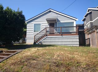 5813 Kenwood Pl N, Seattle, WA 98103