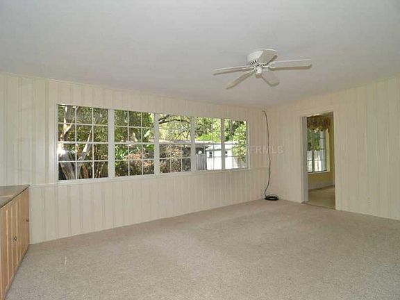 5th image of 1121 Woodland St