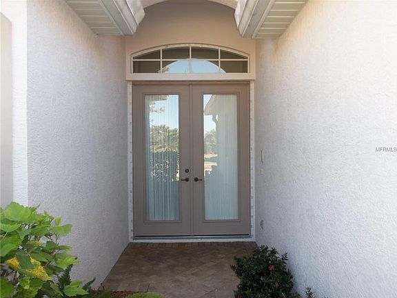 2nd image of 5736 Whispering Oaks Dr
