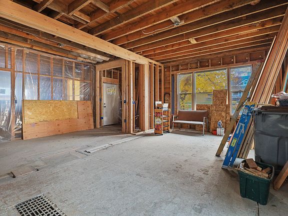 4th image of 350 W Cottonwood Ave