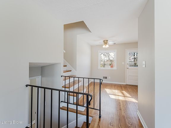 5th image of 5014 Barnes Dr