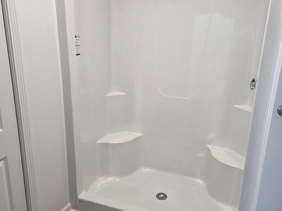3rd image of 60 Park Ave #1