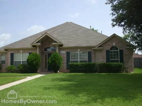 7060 Westgate Dr, Beaumont, TX 77706