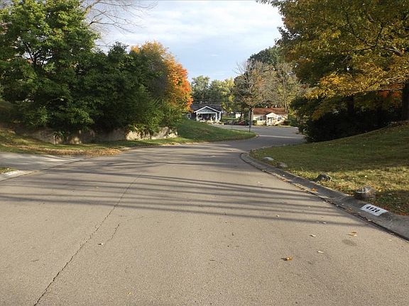 5th image of 4920 Shiloh View Dr