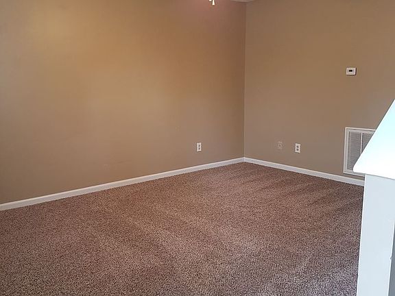 2nd image of 9132 Cedarpark Ln