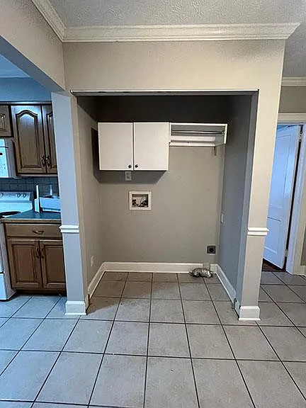 1710 Springer St — Photo 7