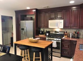 190 Undercliff Ave #B, Edgewater, NJ 07020