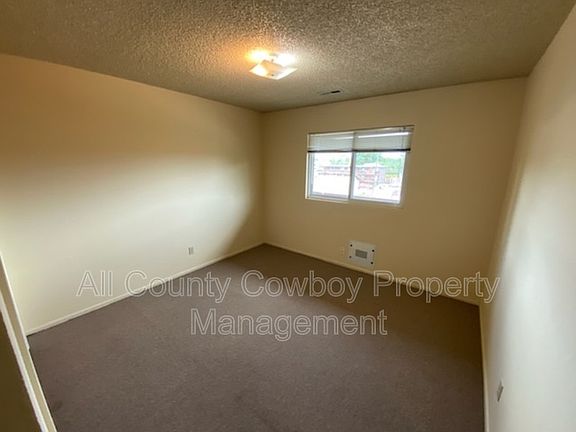 4th image of 1314 Gibbon St APT E7