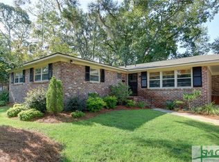 2019 Cokesbury Dr, Savannah, GA 31406