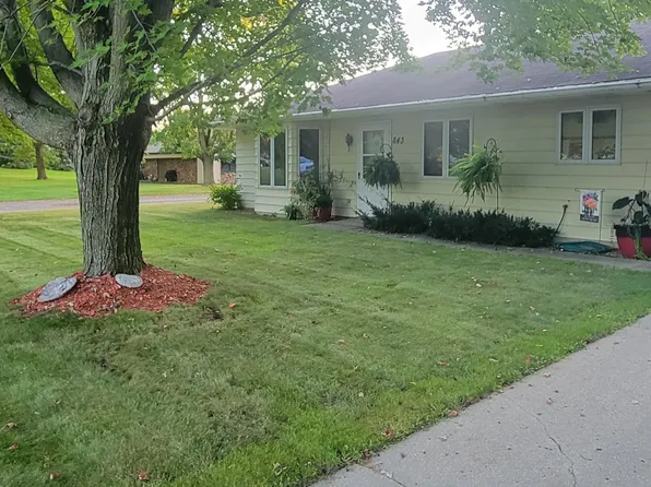 843 3rd St N, Dassel, MN 55325
