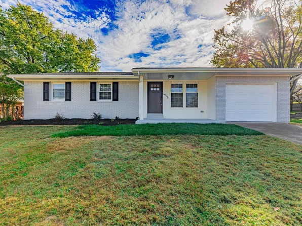 3713 Debbie Ln, Evansville, IN 47711