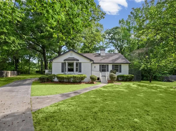 7 E Creekview Dr SW, Rome, GA 30165