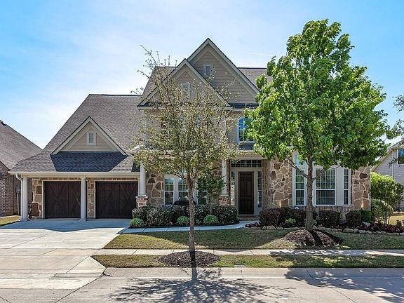 2nd image of 9311 Blanco Dr