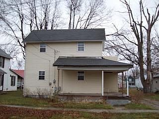 1st image of 256 N Grand Ave