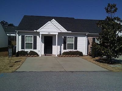 1st image of 1723 Elizabeth St