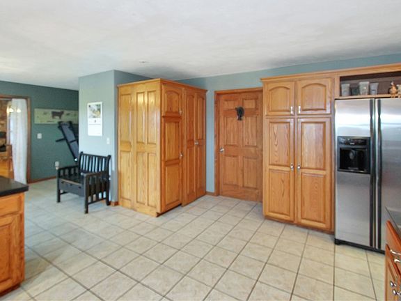 5th image of 9729 Watson Rd