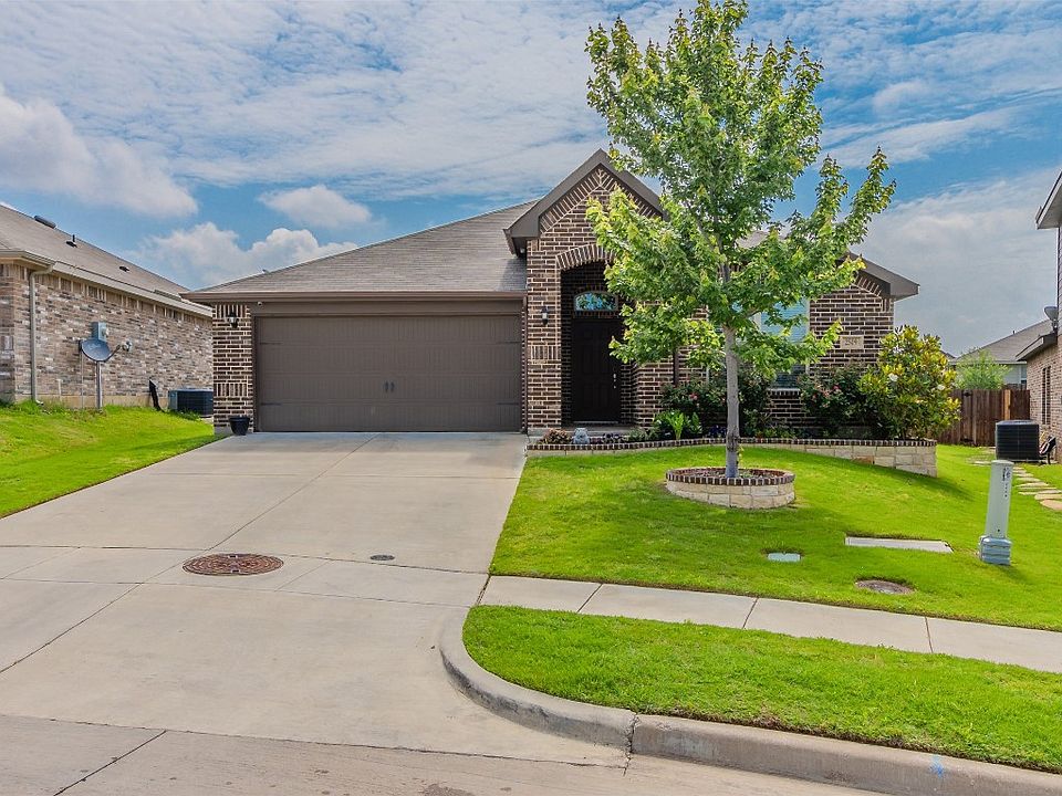 1st image of 2509 Old Buck Dr