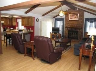 9806 S 22nd Ave, Bellevue, NE 68123