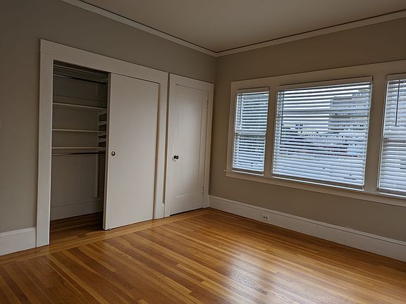 2nd image of 20 Entrada Ave APT 3