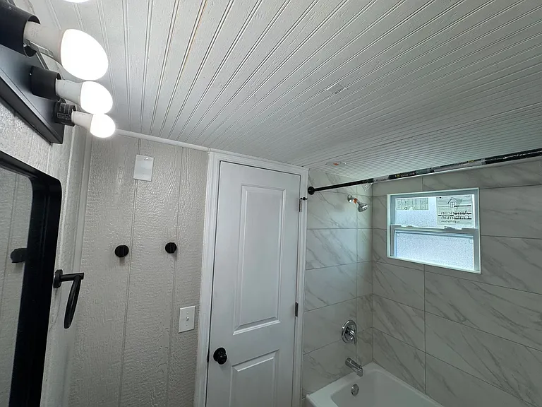 512 51st Avenue Dr W — Photo 12