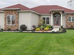 6600 Sanders Rd, Lockport, NY 14094