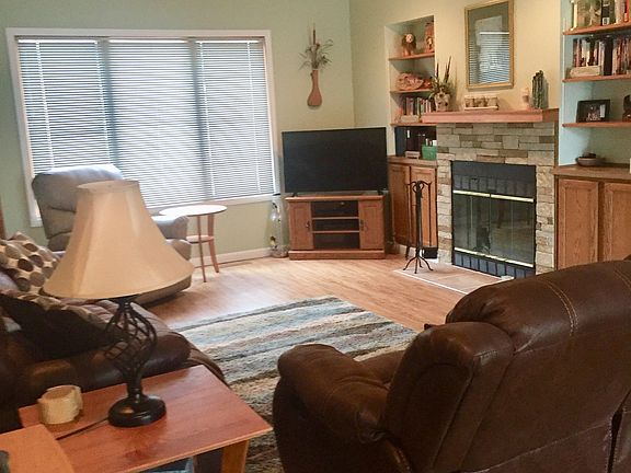 5th image of 506 Centre Dr
