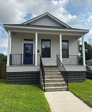 2nd image of 2650 Treasure St #1