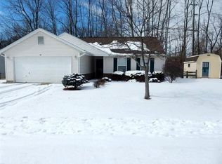 11 Clearbrook Dr, Franklin, OH