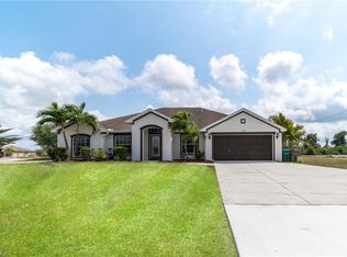 1006 Embers Pkwy W, Cape Coral, FL 33993