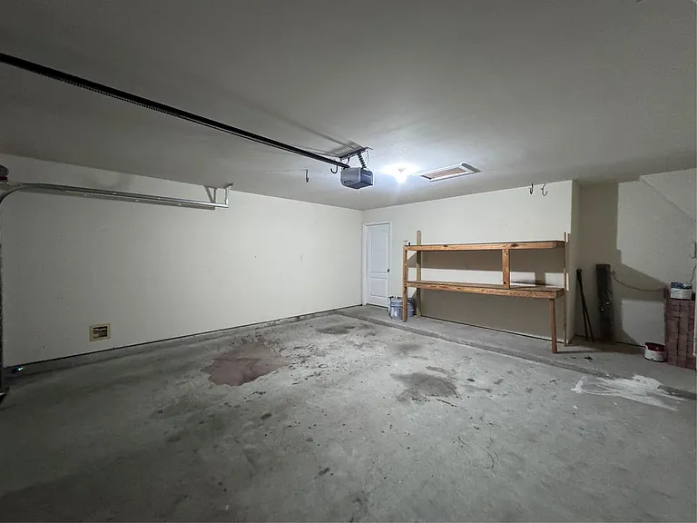 9023 Kinnel Ln — Photo 22